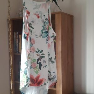 Flowered tank
